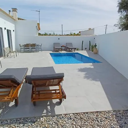 Villa Blue Mango *